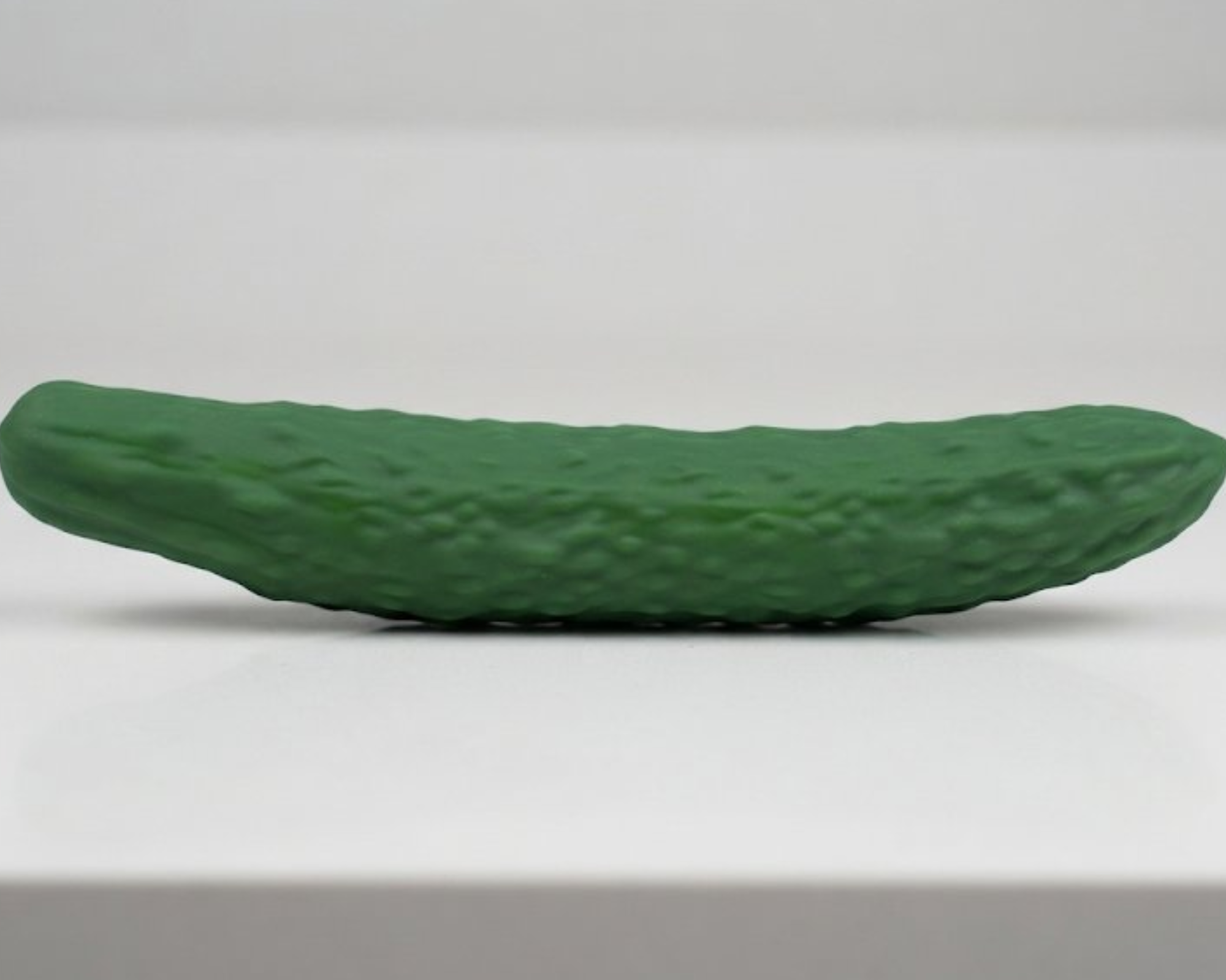 Cucumber Vibrator - Playful Silicone G-Spot Stimulator - Image 2